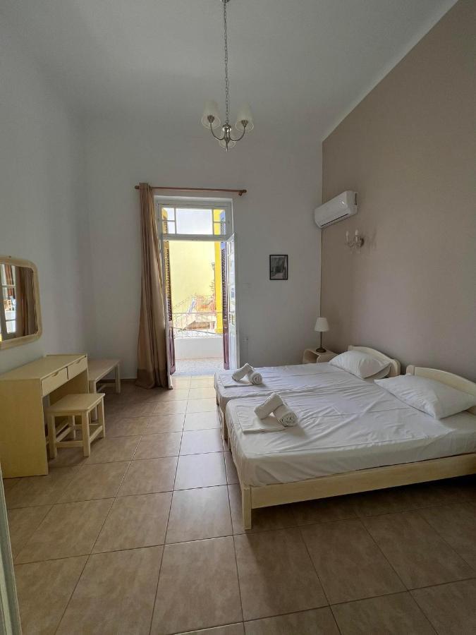 Tinos Central Perfection Екстериор снимка